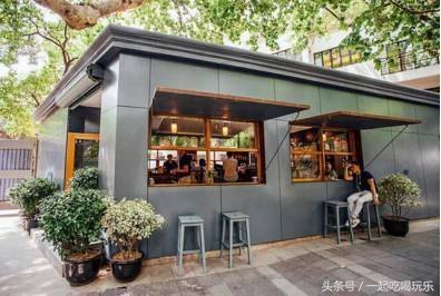 「上海」我们斗胆给上海10大网红马路排了个名!第一名竟不是武