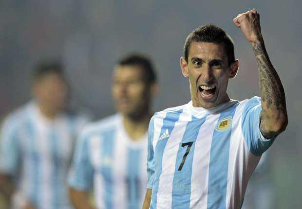 12岁在煤矿挖煤，26岁加盟曼联被讽水货，后远走他乡，涅槃重生