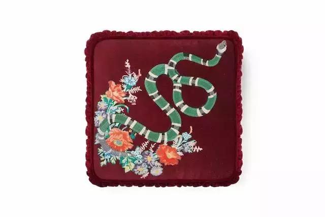 gucci新款值得买吗,gucci推出高级珠宝第三个系列