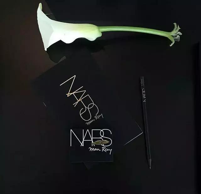 平价圣诞限定礼盒彩妆,圣诞限定彩妆合集