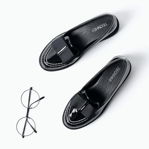 元气满满衬衫百褶裙,元气浅蓝格裙