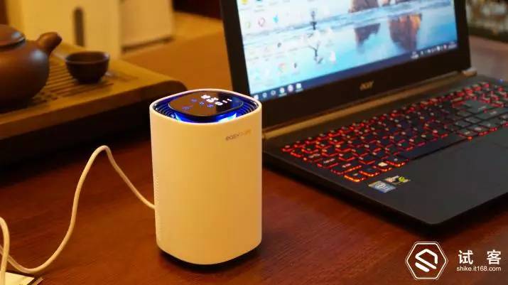 试用报告赶走乌烟瘴气，只需一个手势：easycaresmart2车载/桌面智能空气净化器