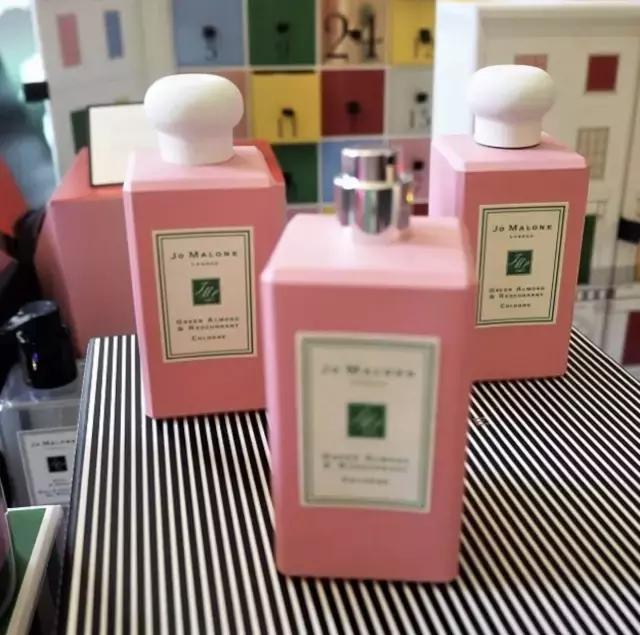 2017圣诞限定彩妆,2017圣诞限定彩妆套装