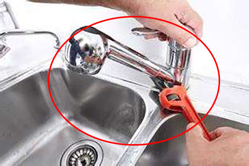 家里水龙头坏了可以找物业修理吗,家里水龙头坏了怎么找人修