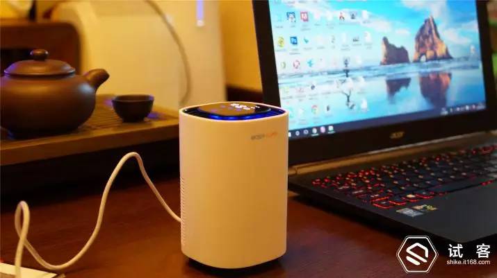 试用报告赶走乌烟瘴气，只需一个手势：easycaresmart2车载/桌面智能空气净化器