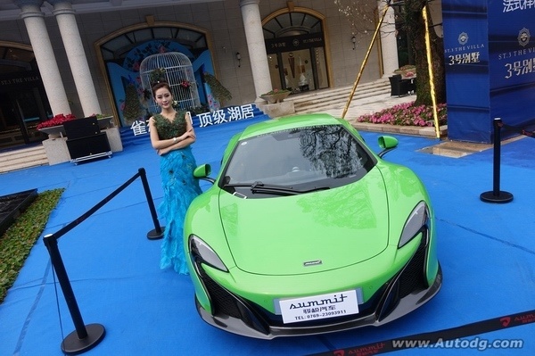 趁女神都去聚会黎Sir偷偷带网友去松山湖约跑!