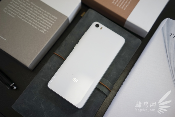 最强超级防抖拍照手机,小米手机四轴光学防抖效果