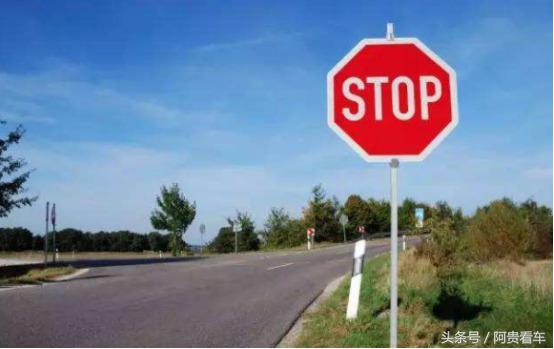 在美国自驾游注意什么事项 (美国自驾游注意事项和手续)