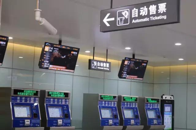 成都地铁18号线沿途吃喝玩乐,成都10号线特色地铁站