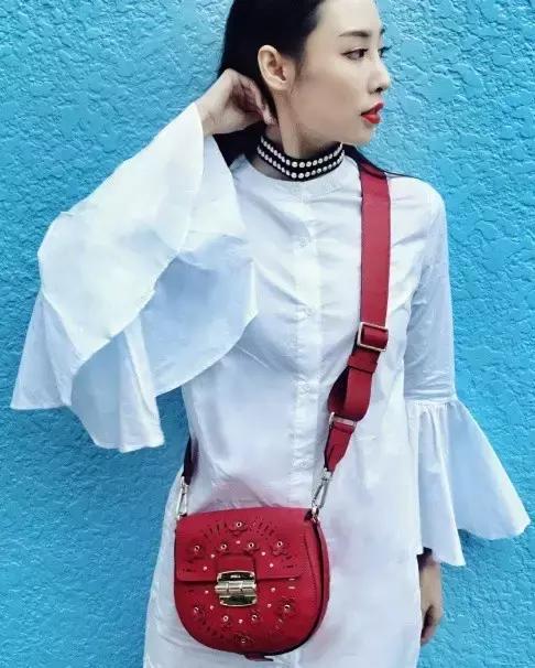 给男朋友买的包包推荐,如果老公给你2万你会买什么