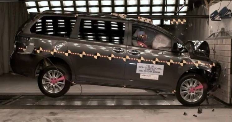 40万买“平行进口”福特野马汽车比4S店省下10万？