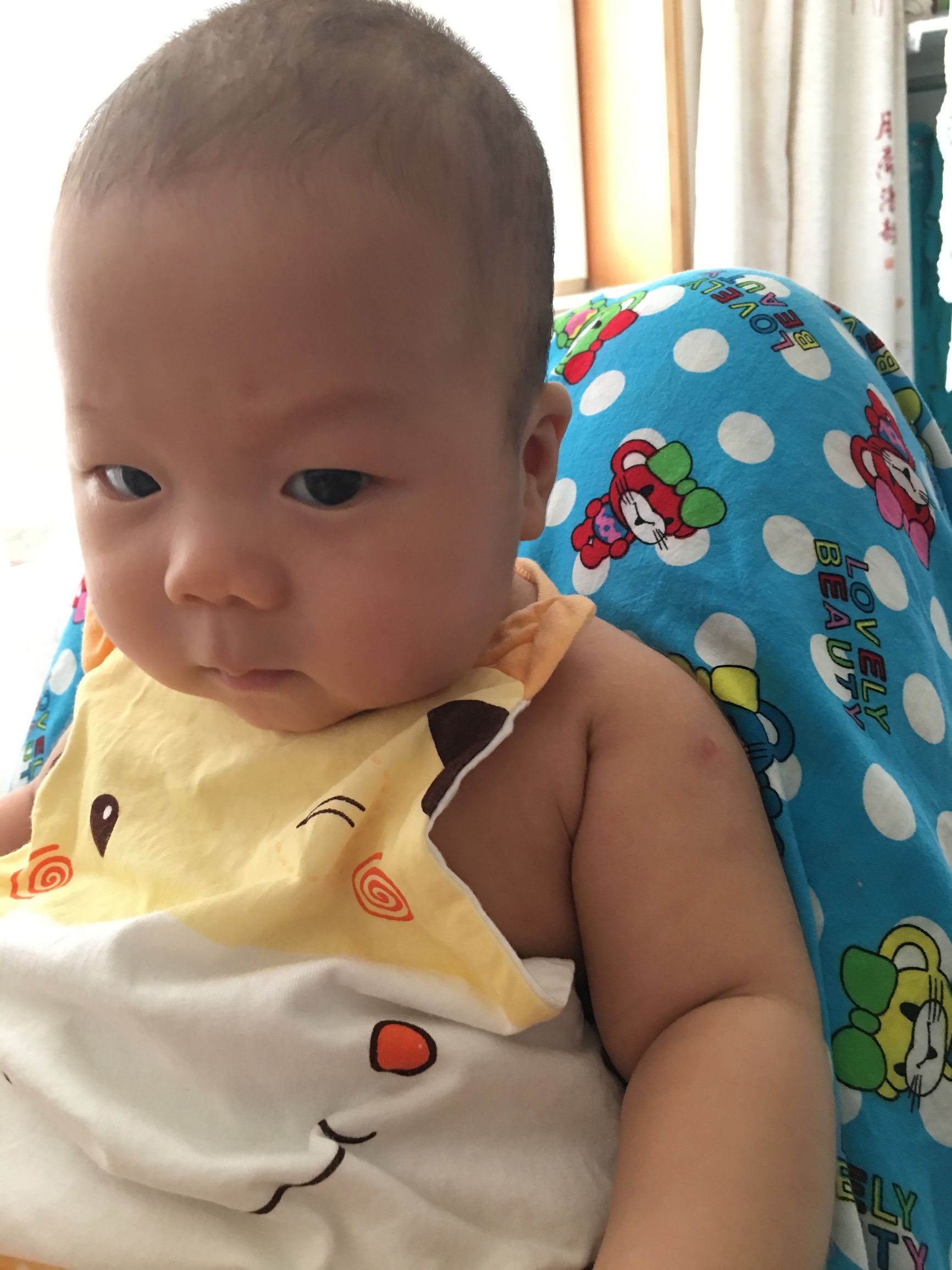 三个月婴儿发育标准表图片,三个月宝宝的发育实录