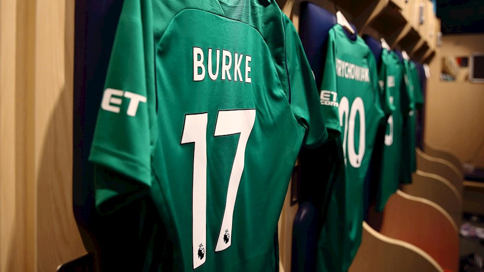 西布朗23-24新球衣,2015年西布朗球衣特别版