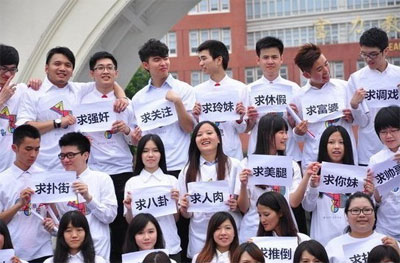 我跟老婆几个月每天以泪洗面，直到我当爸爸才恍然大悟