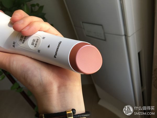 松下泡沫洁面仪视频,松下sc65洁面仪