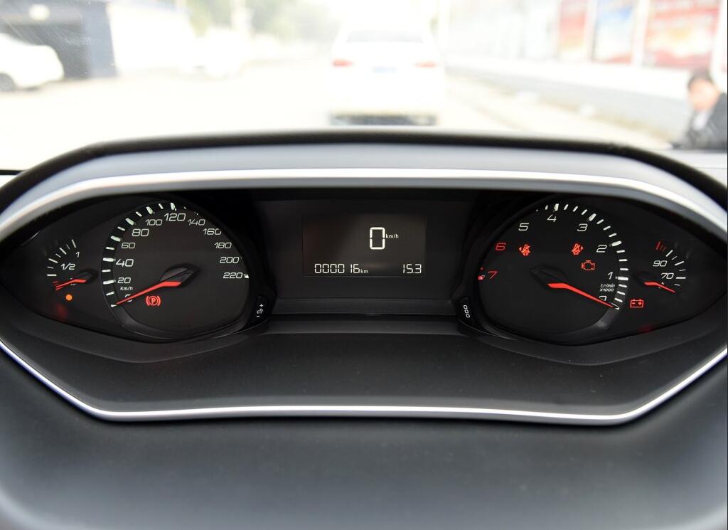 16款标致3081.6自动挡驾驶感受,标致308换挡拉线老冻住怎么解决