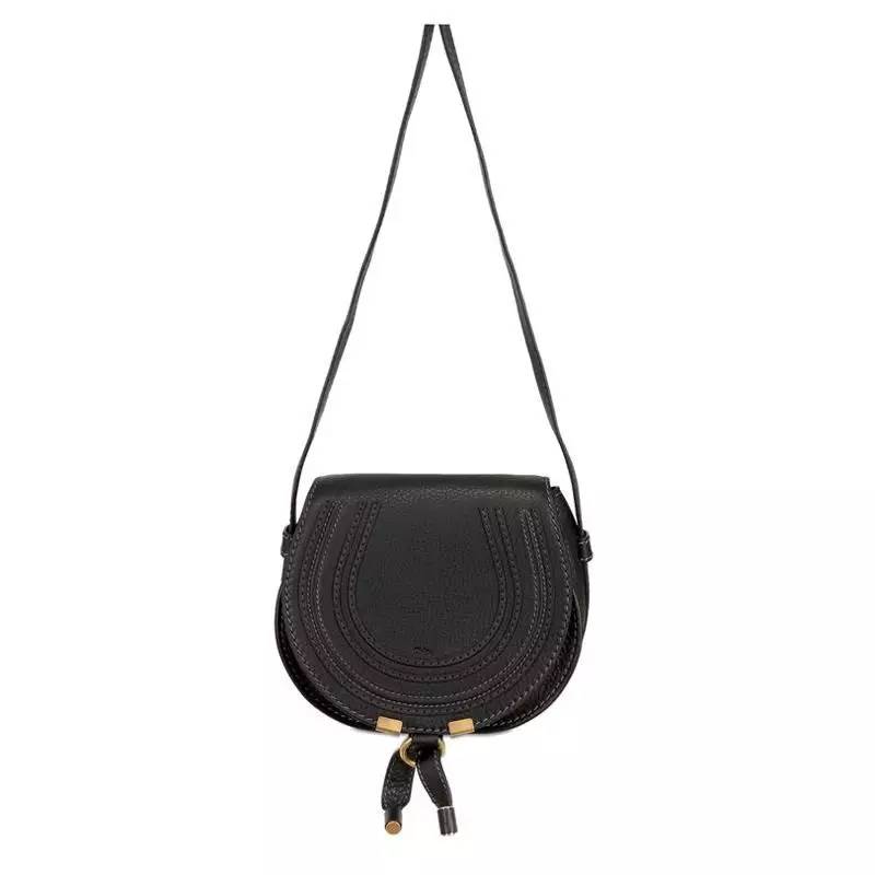 看“二姐”张歆艺如何俘获男神，幸福甜蜜狂“虐狗”