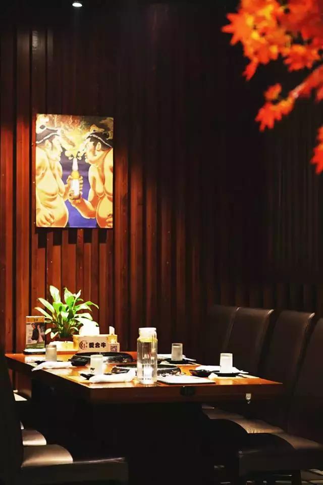 伊势丹楼下烤肉,伊势丹一楼店铺