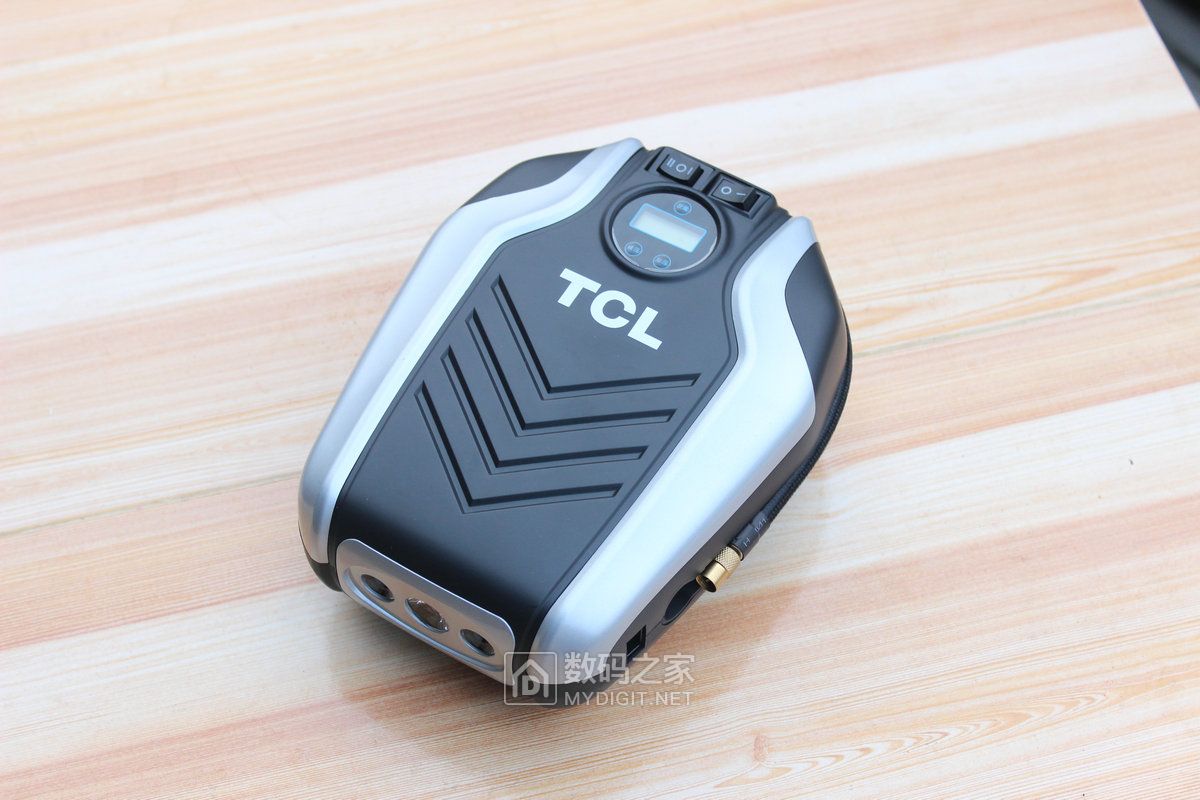 tcl车载充气泵为国产点赞,tcl汽车充气泵