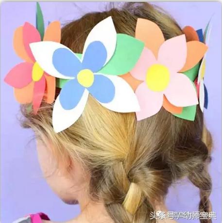 教师过节不收礼呀，收礼只收小贺卡呀，小贺卡！