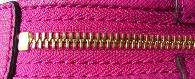 mk包包如何辨别真假,怎么辨别mk包的真假