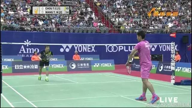 打羽毛球10种易于操作的技术训练方式，熟能生巧