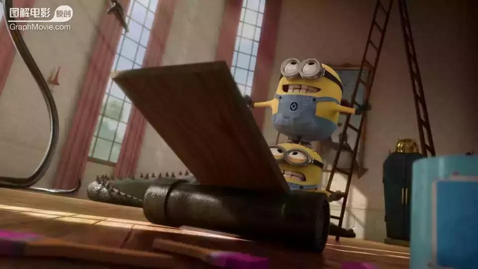 1分钟看完家庭大改造《卑鄙的我》小黄人番外短片