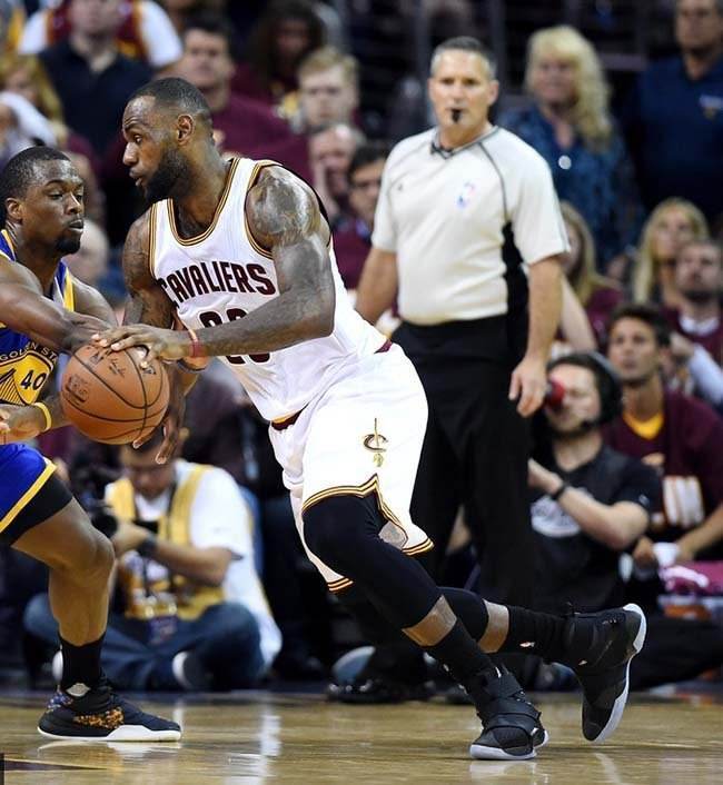 10年代fmvp,冠军战靴fmvp