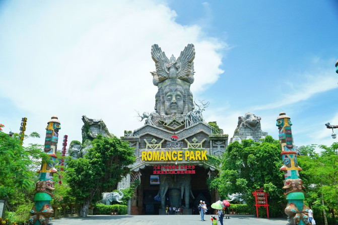 带着宝贝去旅行，遇见三亚遇见海