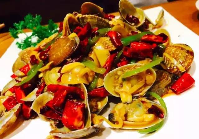 北京十大必吃连锁店,京城最火的12家撸串圣地