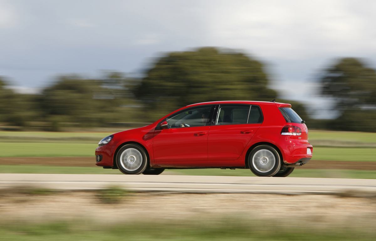 大众敞篷版高尔夫,2022款大众高尔夫gti敞篷版报价