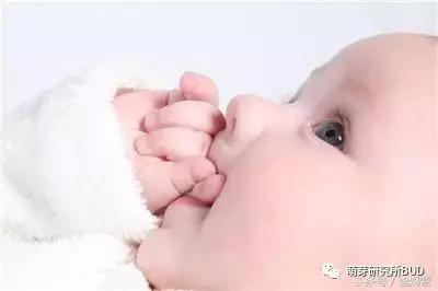 如何戒掉小孩子吃手,儿童戒掉吃手指瘾的方法