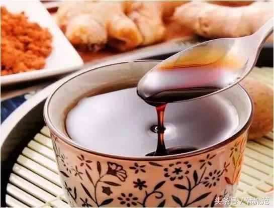 桂圆红枣枸杞姜茶女人必备,女人冬季喝桂圆茶好吗