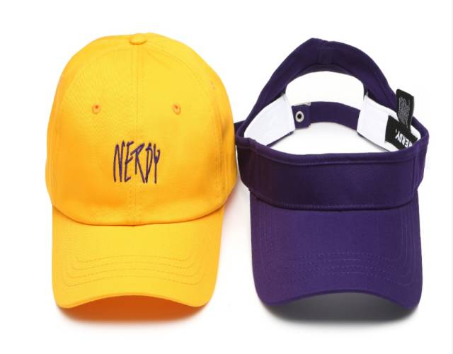 「怎么把你爸的帽子带出来了？真土」说这话的人才是真土鳖