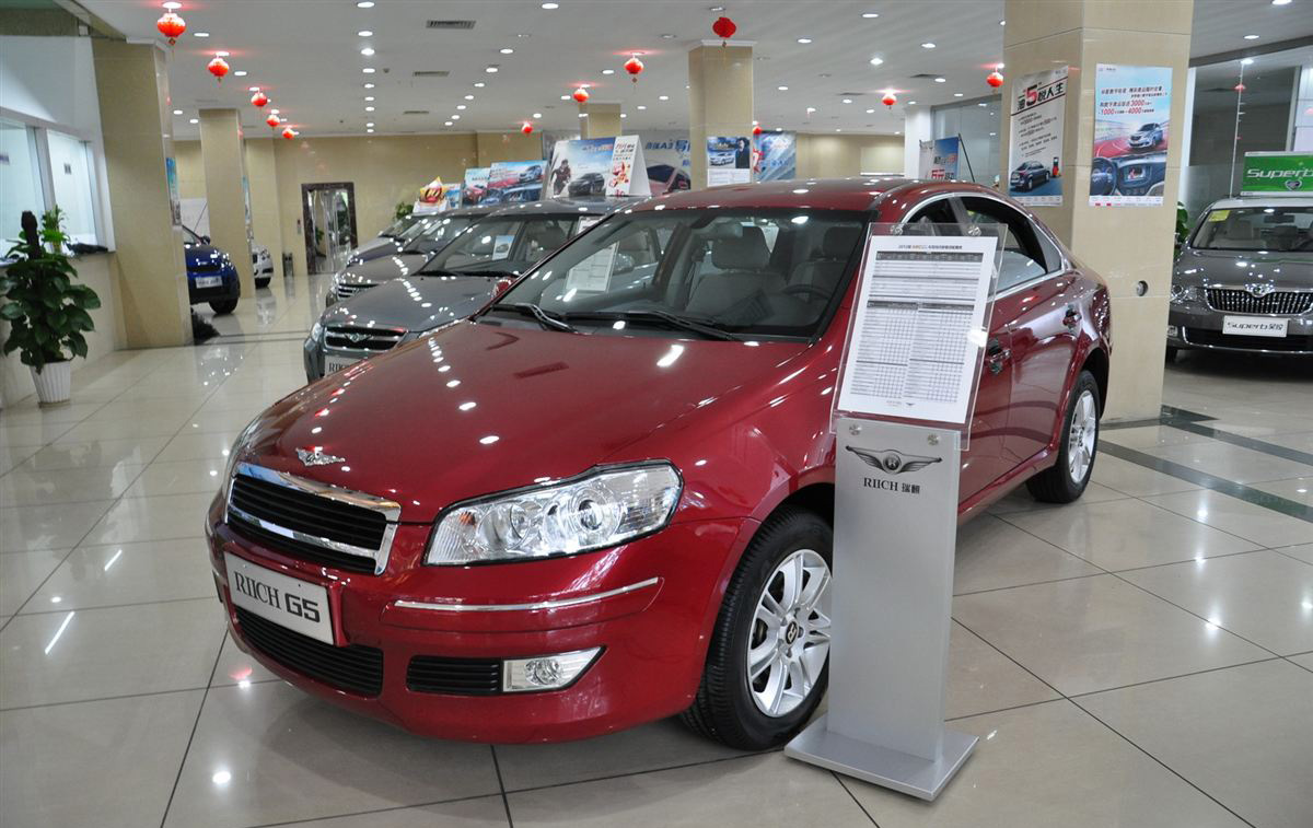 奇瑞最牛的车,20万级底盘,被称国产宾利,十万没人要停产,可惜