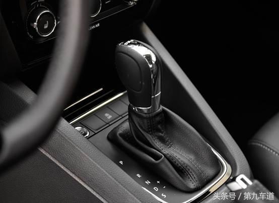 17款大众速腾仪表盘时间怎么调整,大众速腾17款可以手机投屏吗