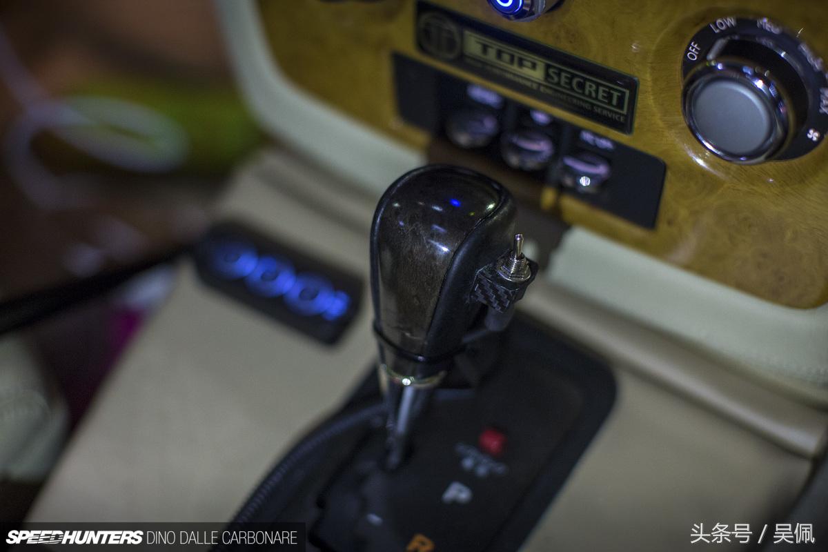 劳斯莱斯幻影用的什么发动机,丰田的劳斯莱斯幻影