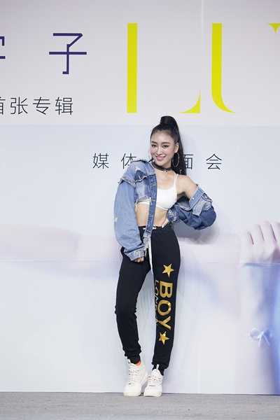 秦宇子《LUNA》发行写歌寄托乡愁透露和陈柏霖的一段“缘”