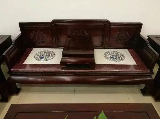 你被骗了！非洲酸枝木并非红木，只是普通非洲杂木？