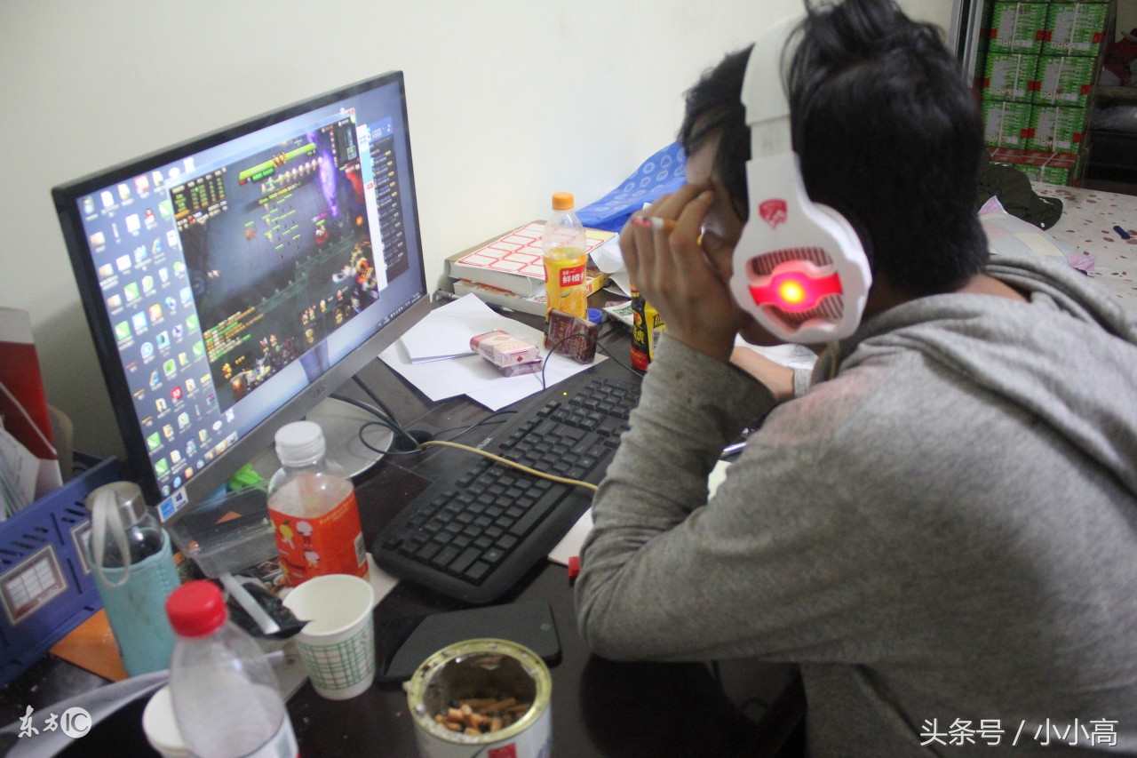 老公一年多没在一起了正常吗,老公对我无话可说婚姻能维持吗