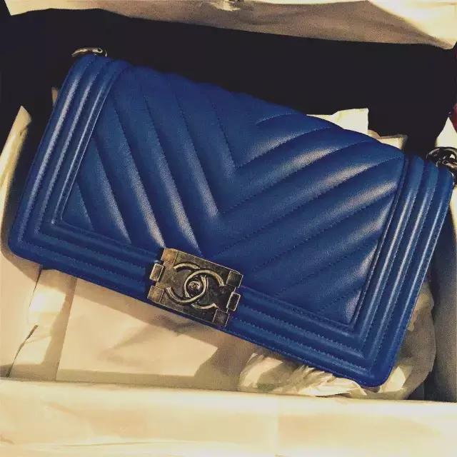 关晓彤代购靠谱吗,关晓彤的鞋子有多贵