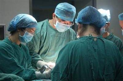 6岁女孩*体下**反复流脓，医院检查后家长惊呆了！