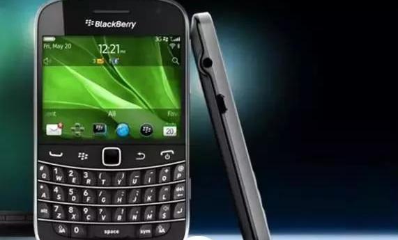 乔布斯是怎么发明苹果手机的,十年前乔布斯把iphone带给全世界