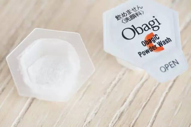 脸部控油的最好的护肤品,控油祛痘收缩毛孔护肤品哪个好