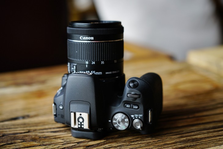 佳能eos200d相机介绍,佳能eos200dii单反相机