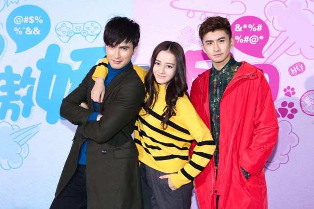 杨幂和热巴的神仙友谊,杨幂和热巴互相安利