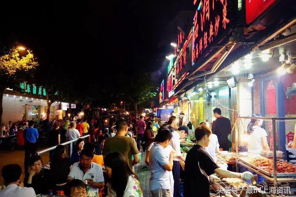 上海夏天必打卡5个夜市,上海既能逛又能吃的夜市