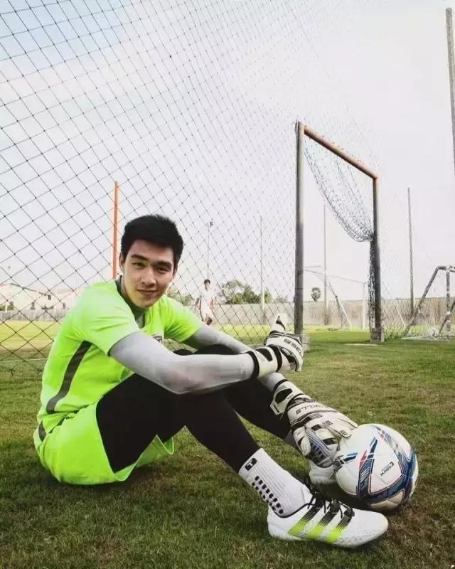 足球肌肉帅哥,足球运动员肌肉top10