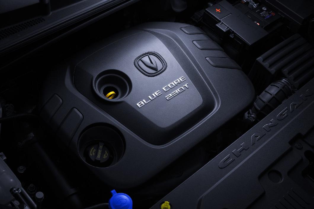 长安cs75蓝鲸版和cs55plus底盘,18款长安cs55底盘解析视频