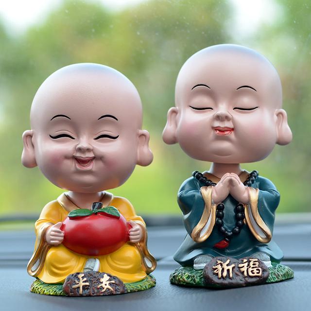 小车里适合放什么保平安摆件,汽车摆件老司机